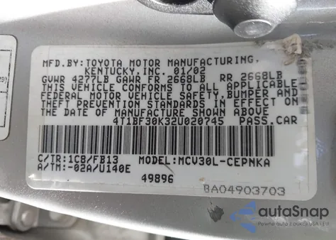 2002 Toyota Camry Le V6 z USA, uszkodzony, nr VIN 4T1BF30K32U020745